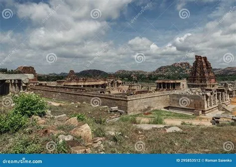 La Rebelión de Vijayanagara: Auge Militar del Imperio y Desestabilización Político-Religiosa en el Sur de la India